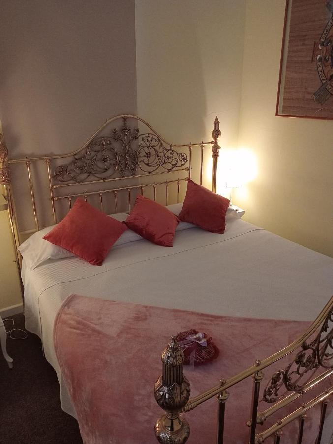 Tu Mansion Guest House Navalcarnero Luaran gambar