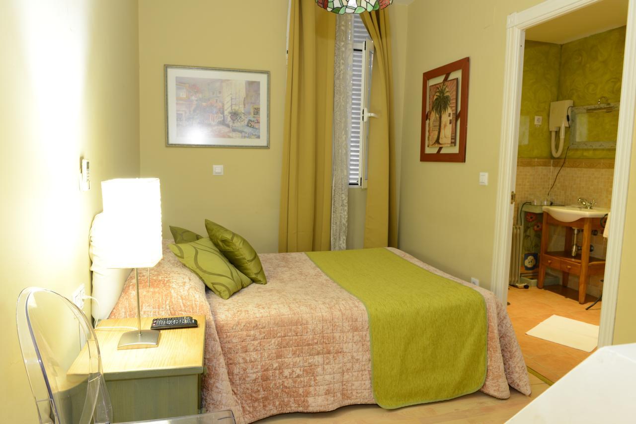 Tu Mansion Guest House Navalcarnero Luaran gambar
